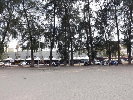 Terengganu - Einkaufs- und Restaurantmeile am Meer